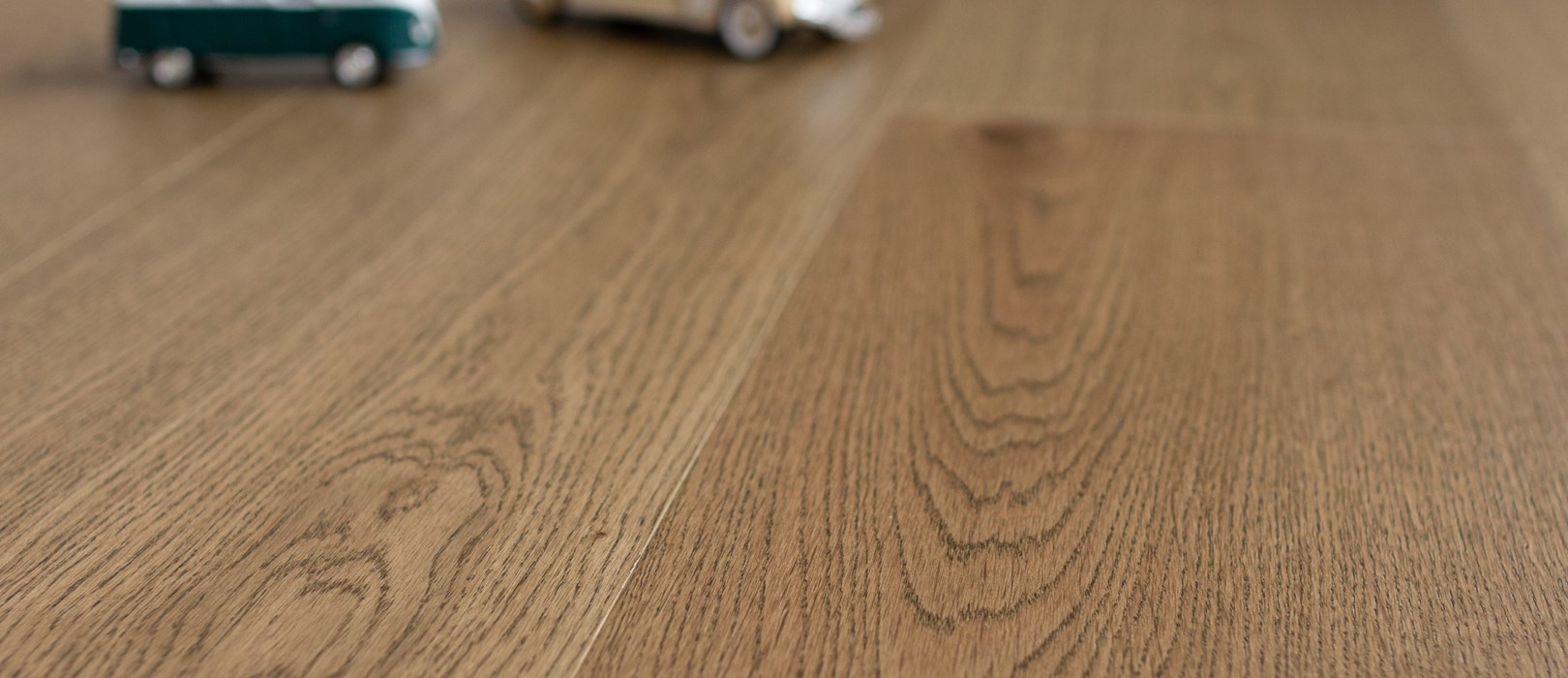 Maxwood XLW Ek Unique Macchiato 137138 Close
