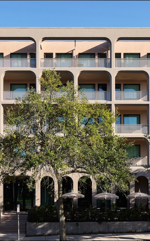 Skärmbild 8 4 2025 144250 Hotelhenrietta.Com