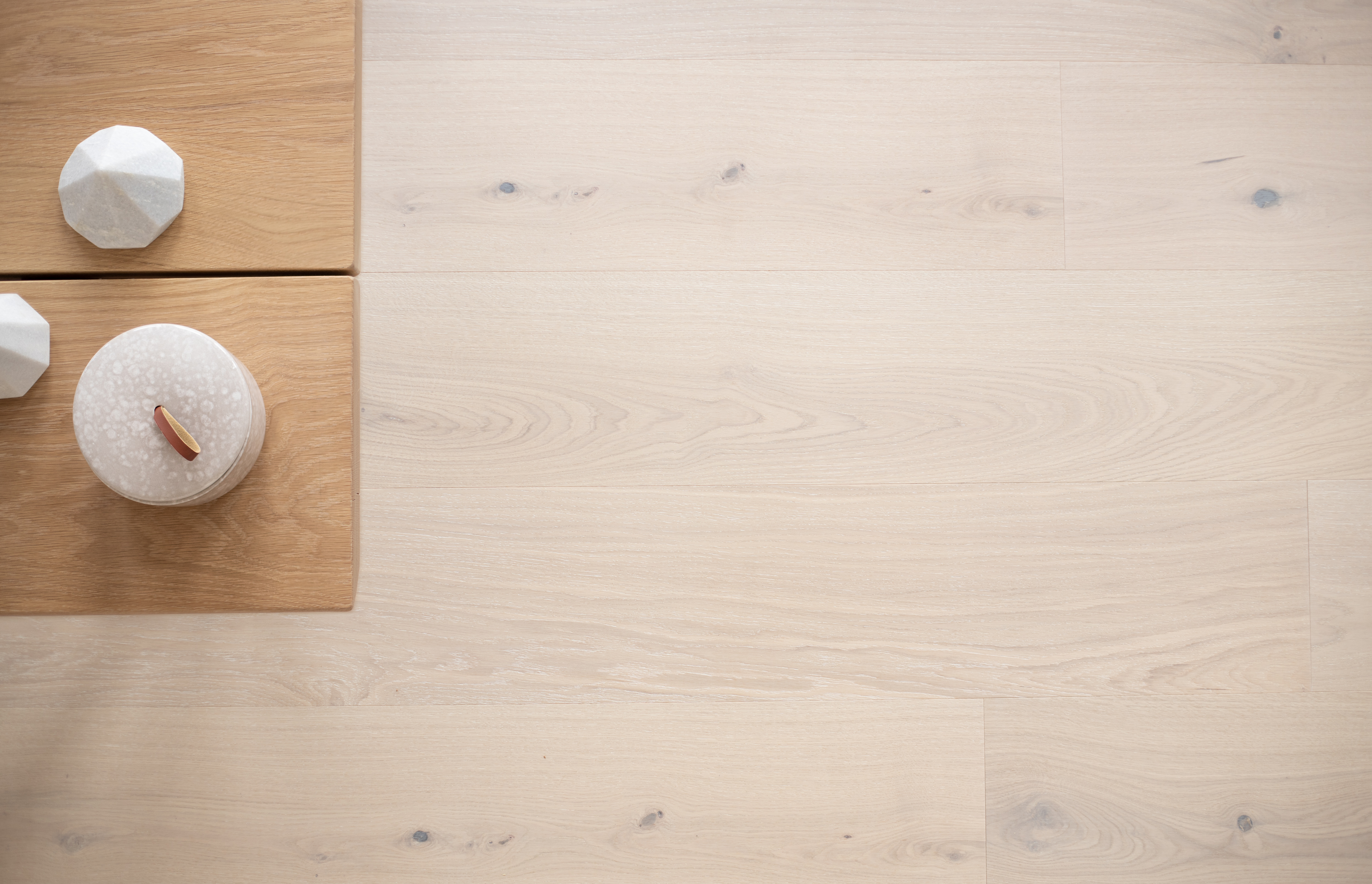 Maxwood XLW Ek Unique Naturvit 137133 Bordskant Ovan